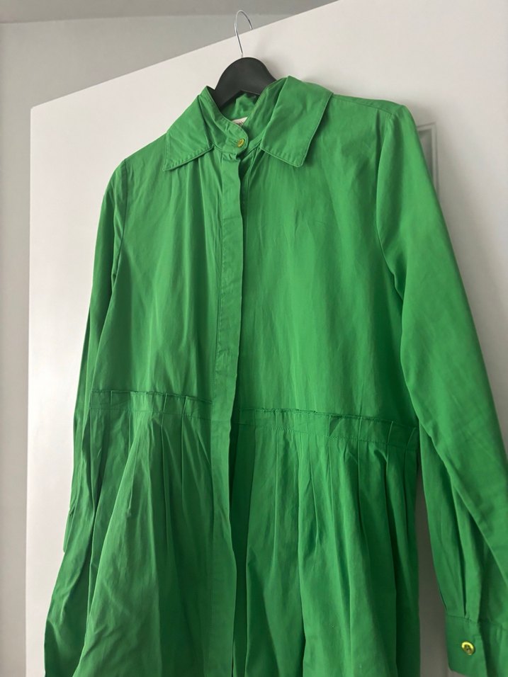 Kadriye Baştürk Düğmeli Yeşil gömlek - Görsel 2