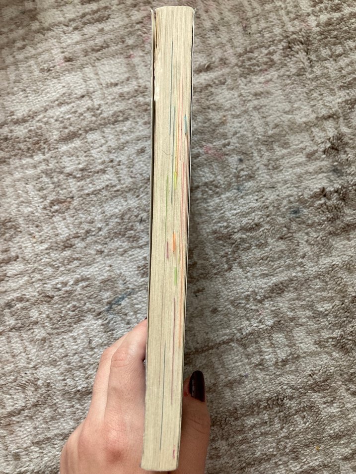 Yere Yakın Yıldızlara Uzak - Emine Tavuz - Görsel 3