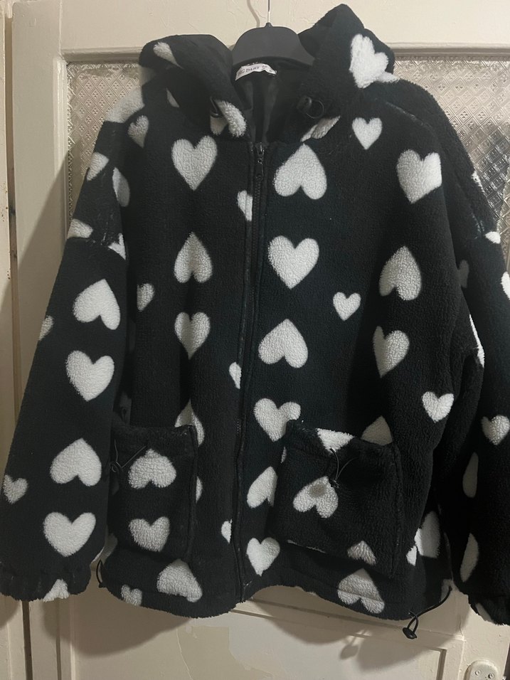 Kalp Desenli Kapüşonlu Kadın Ceket - Görsel 2