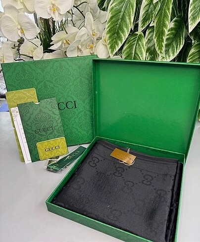 Gucci şal