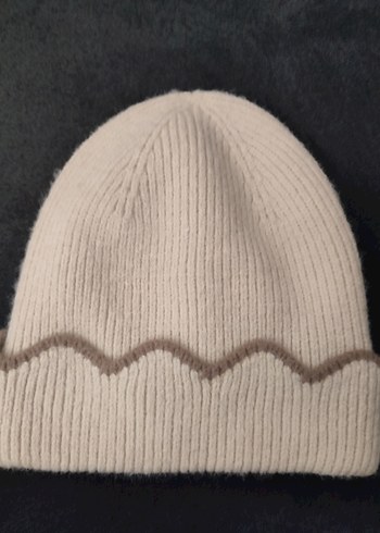 Bej Örgü Kadın Bere - Görsel 2