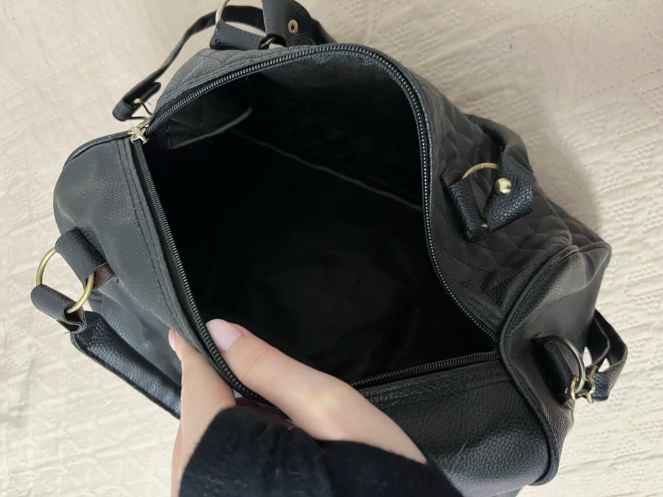 Siyah Deri Tokalı Kadın Çanta - Görsel 3