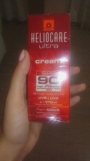 Heliocare Güneş Kremi