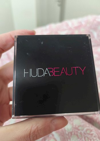 Huda Beauty