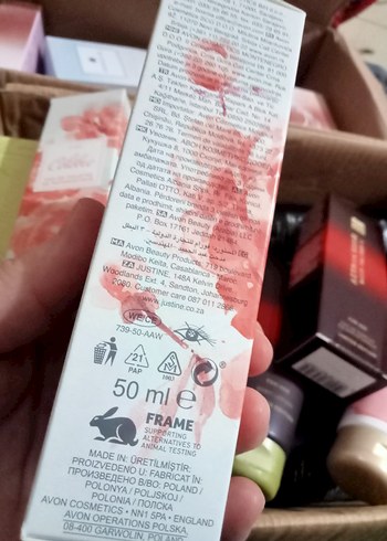 Avon Celebre Kadın Parfümü 50 ml - Görsel 2