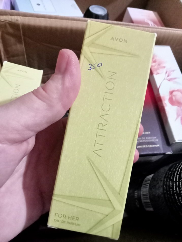 Avon Attraction Kadın Parfümü - Görsel 2