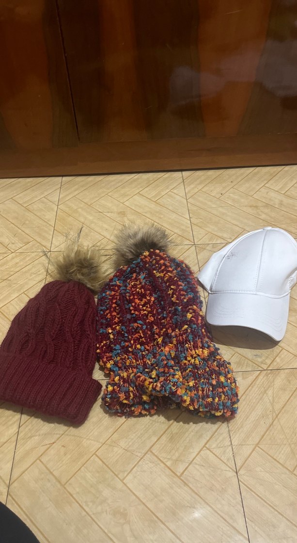 Renkli ve Bordo Örgü Kadın Bere - Görsel 2