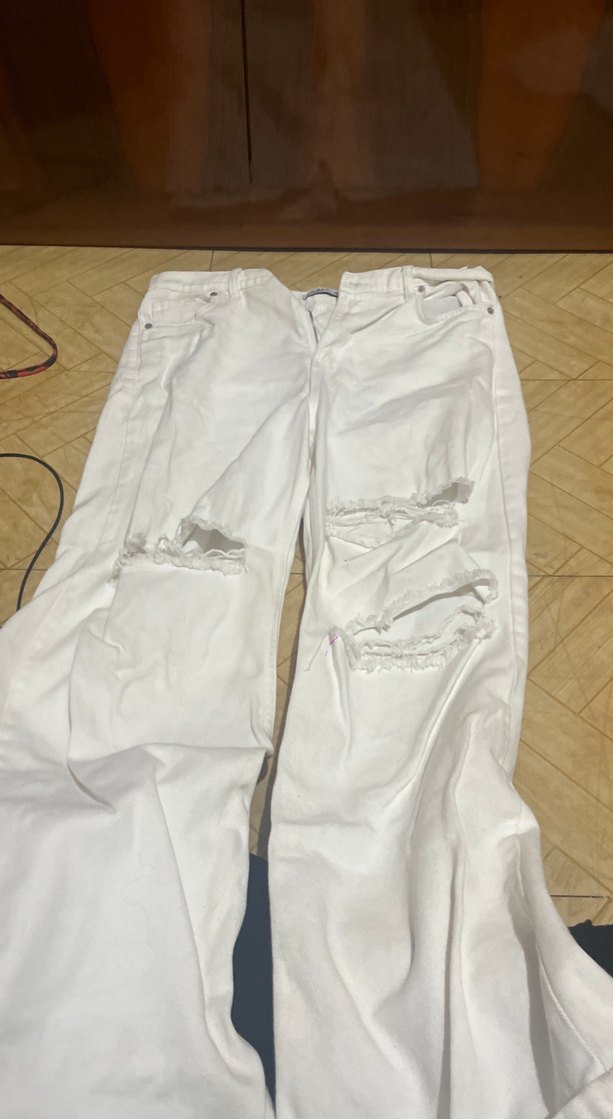 Beyaz Kemerli Rahat Kesim Keten Kadın Pantolon - Görsel 4