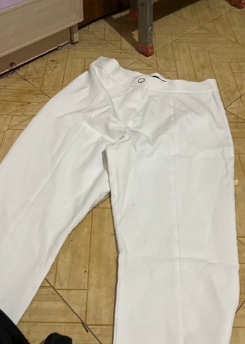 Beyaz yazlik pantolon - Görsel 3