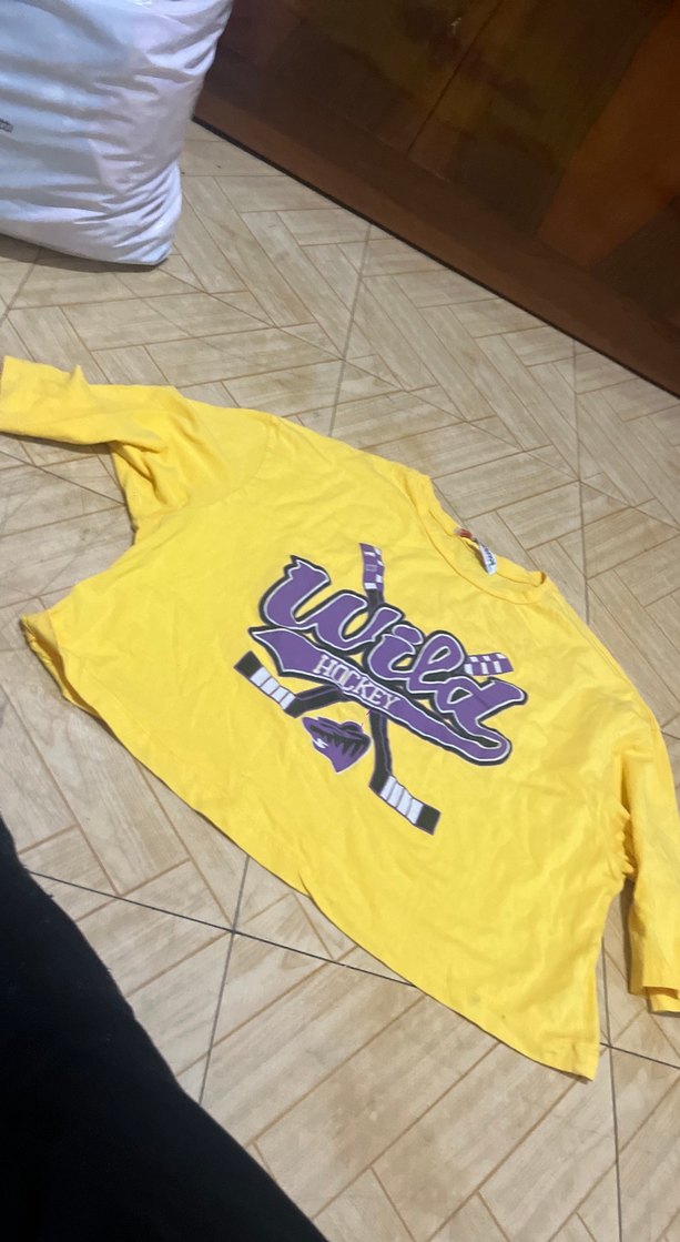 Sarı Baskılı Uzun Kollu Salaş Tişört - Görsel 2