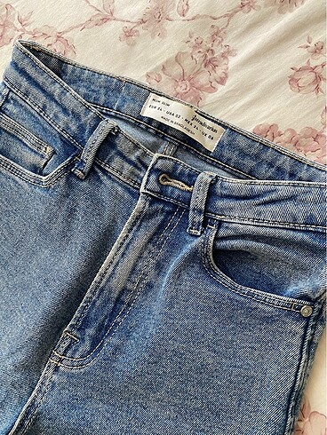 34 Beden Stradivarius Jean