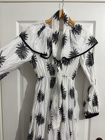 İşlemeli Astarlı Elbise - Görsel 6