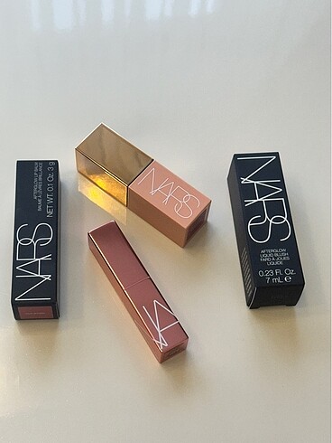 nars allık nars lip balm
