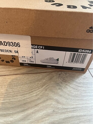 23 Beden Adidas bebek spor ayakkabı