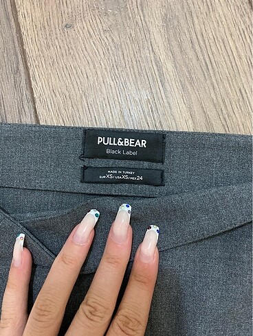 Pull and Bear Mini yırtmaçlı etek
