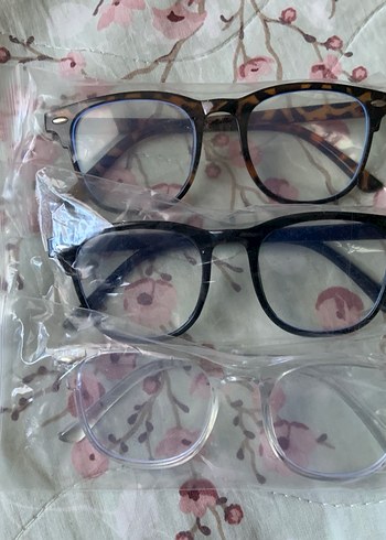 3 Adet Kadın Vintage Şeffaf Siyah ve Leopar Gözlükler - Görsel 2