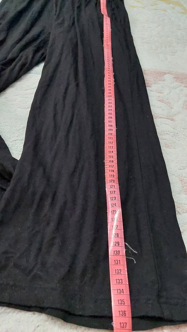 H&M marka V yaka siyah tulum - Görsel 4