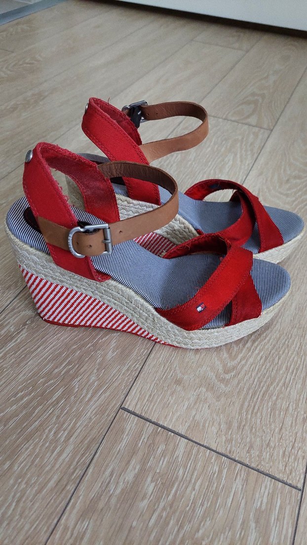 TOMMY HİLFİGER Kırmızı Dolgu Topuklu Kadın Sandalet - Görsel 2