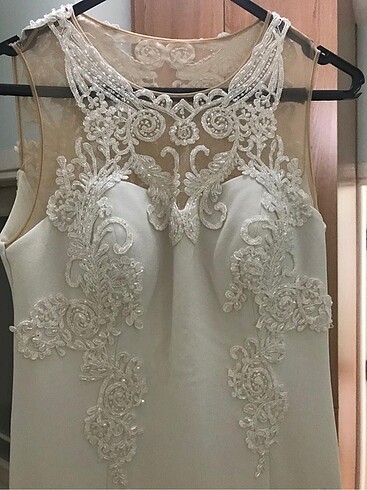 Nikah elbisesi gelinlik