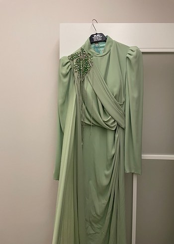 Nakışlı Drapeli Uzun Kadın Abiye Elbise - Görsel 4