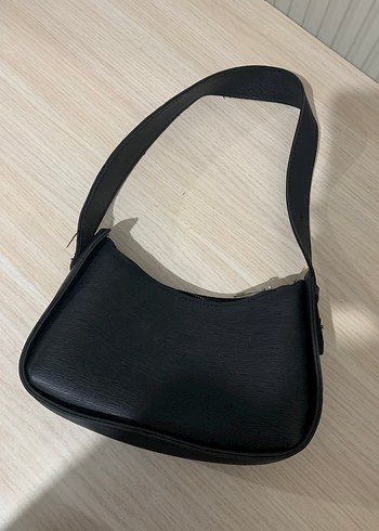 Siyah suni deri omuz cantasi - Görsel 2