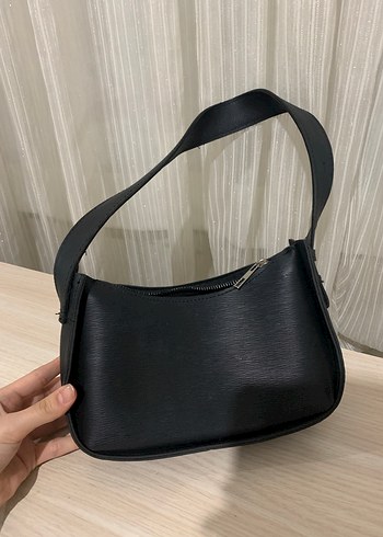 Siyah suni deri omuz cantasi - Görsel 3