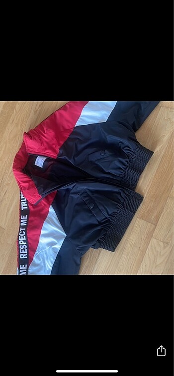 Berskha crop ceket