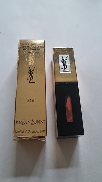 YSL RUJ NO. 218