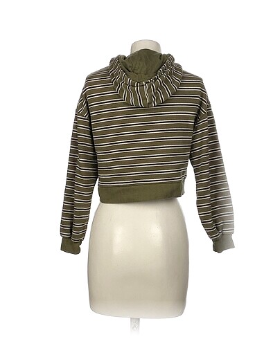 s Beden Pull and Bear Sweatshirt %70 İndirimli.