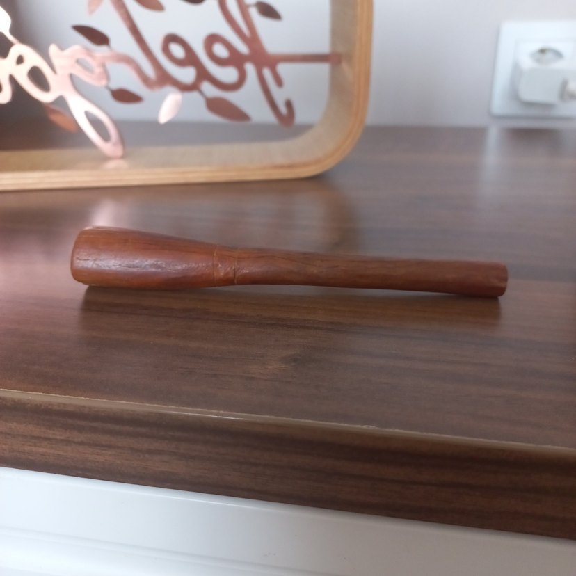 Koyu Deve Rengi Ahşap Kurbağa Figür - Görsel 2