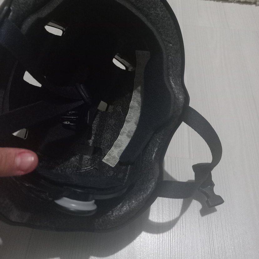 Siyah Punk Stil Plastik Kask - Görsel 4