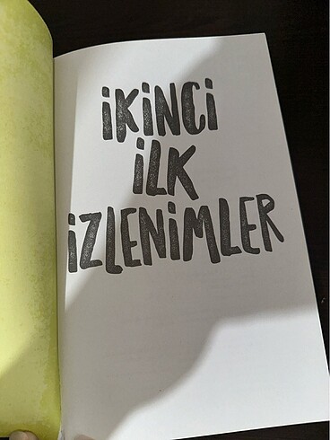  Beden Renk İkinci İlk İzlenimler