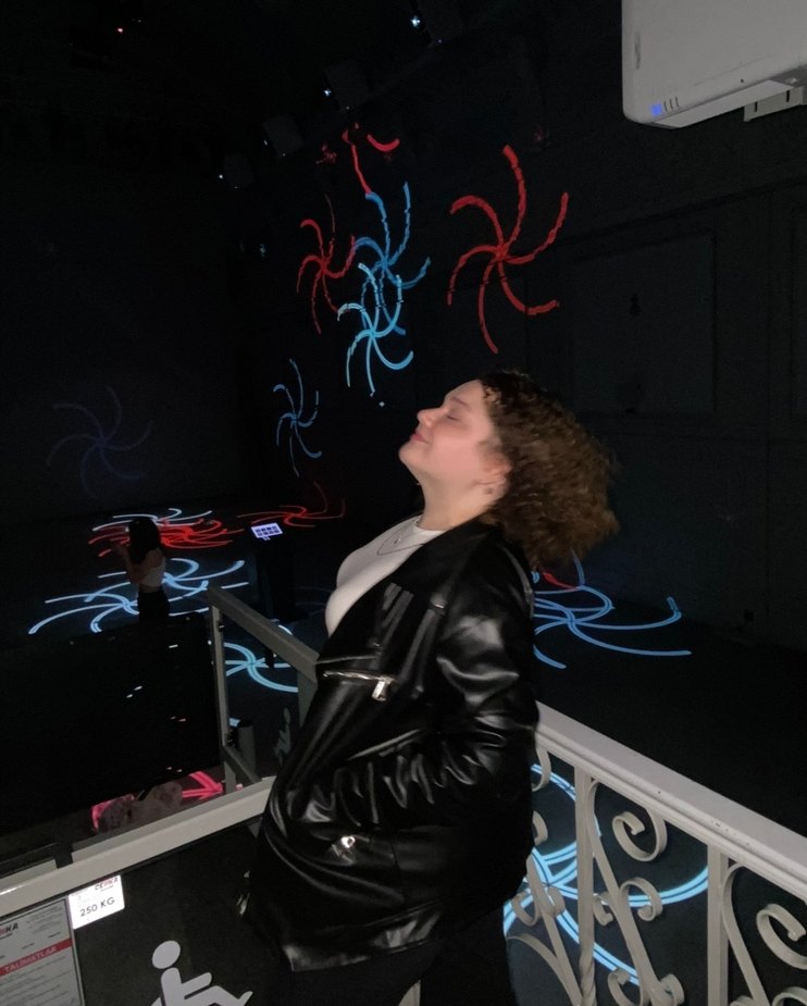 Kadın Siyah Parlak Deri Ceket - Görsel 2