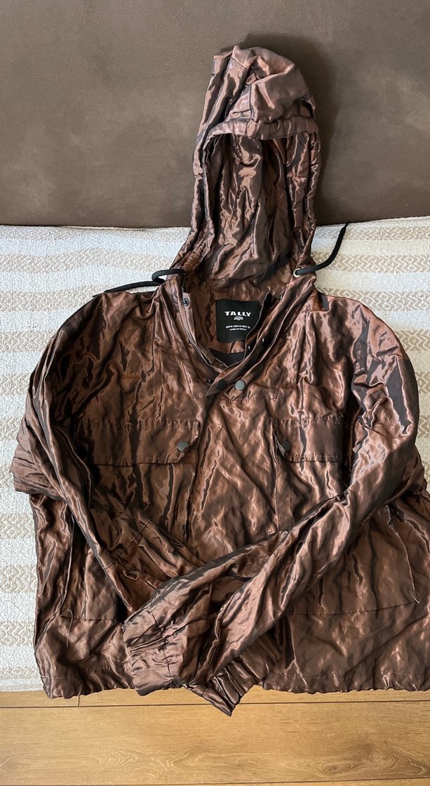 Parlak Kahverengi Kadın Yağmurluk - Görsel 2