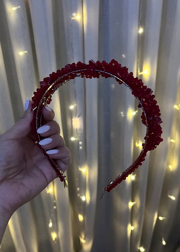 Kırmızı parlak kına tacı - Görsel 2