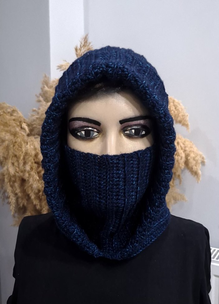 Lacivert Örgü Kapüşonlu Kadın Bere - Görsel 2