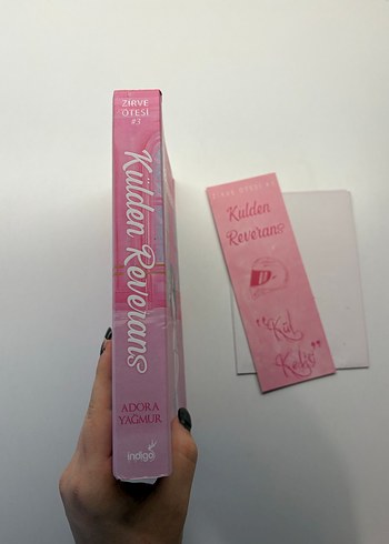 Külden Reverans - Adora Yağmur - Görsel 2