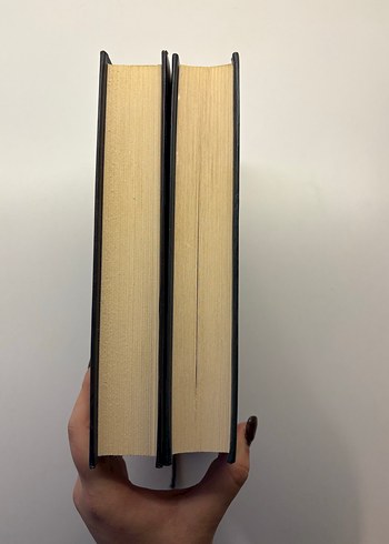 Yalancılar ve Yabancılar - Emre Göl Roman Seti - Görsel 3