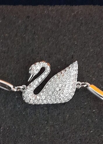  Beden gri Renk Orjinal swarovski bileklik 