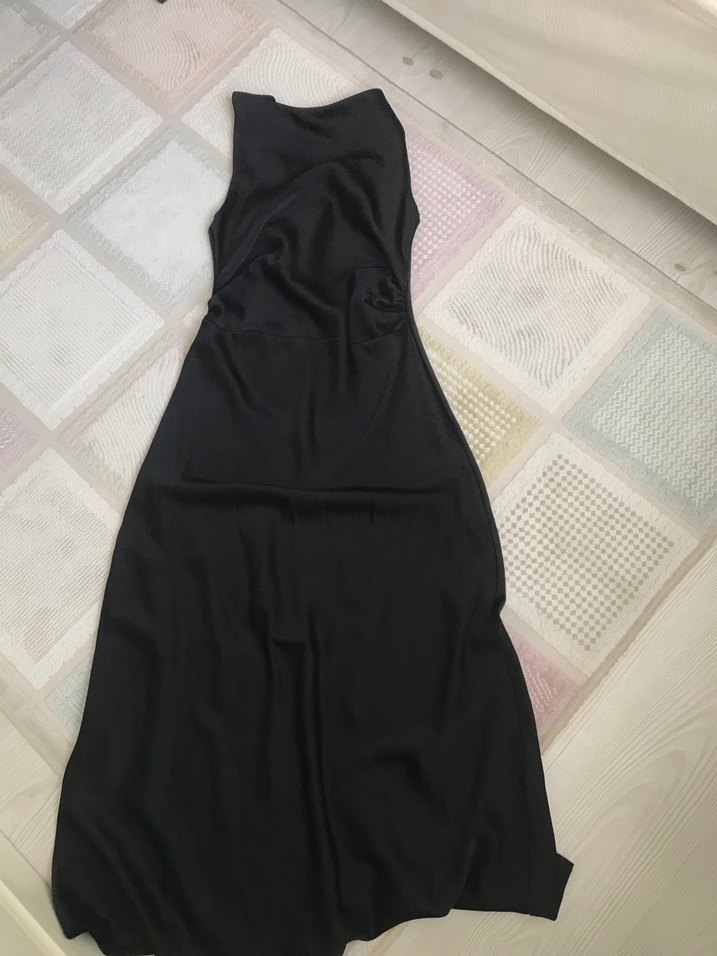 Kadın Siyah saten elbise - Görsel 2