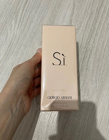 Giorgio Armani Si