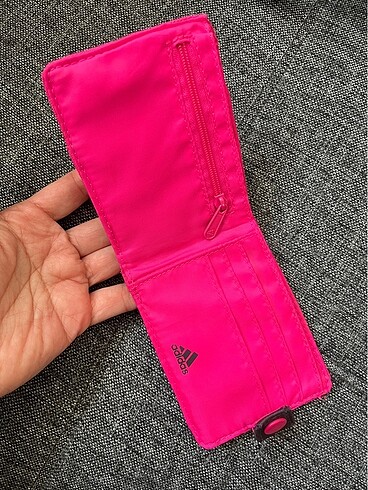 Beden pembe Renk Cüzdan. Adidas marka