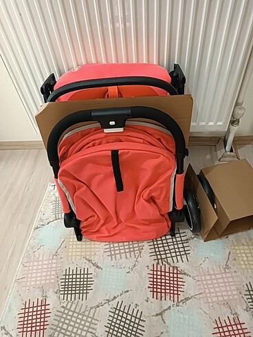 9- 36 kg Beden çeşitli Renk CYBEX BEEZY KATLANIR BASTON BEBEK ARABASI