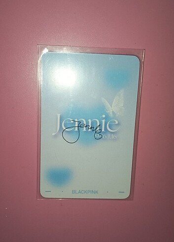 Beden Renk Jennie hologramlı photocard ( takas yapıyorum )