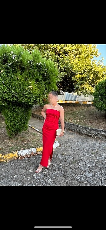 LC Waikiki Kırmızı straplez elbise