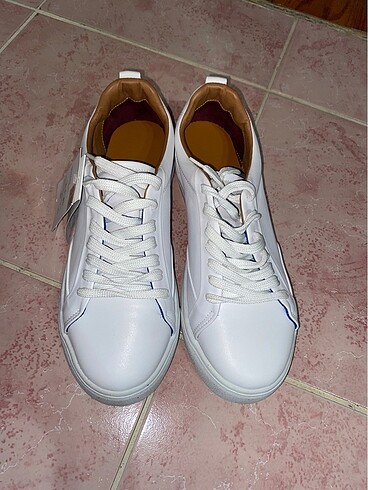 Gerçek deri Beyaz spor ayakkabı