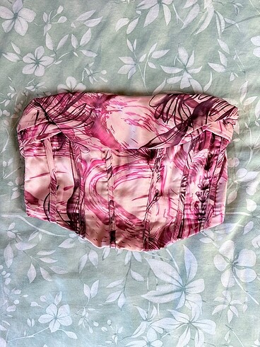 BERSHKA KORSE BLUZ
