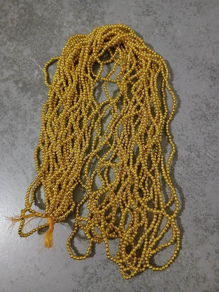 Parlak Sarı Renk Plastik Elişi Pul Boncuk - Görsel 2