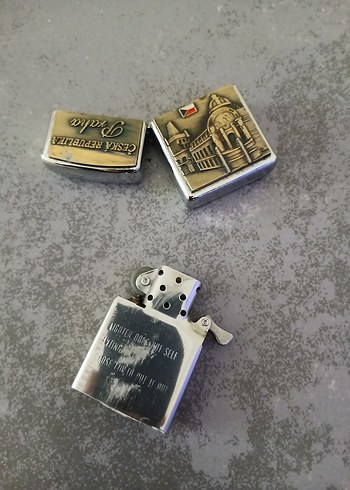 Altın Renkli Çek Cumhuriyeti Prag Temalı Çakmak - Görsel 16