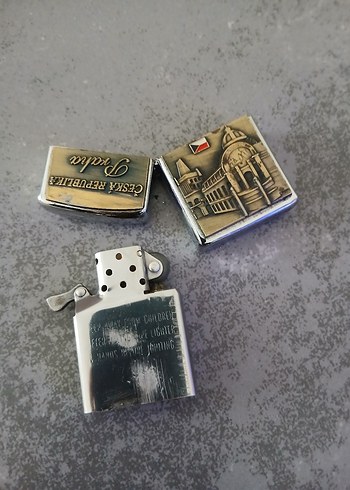 Altın Renkli Çek Cumhuriyeti Prag Temalı Çakmak - Görsel 4